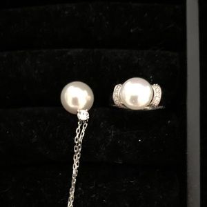 10k White Gold Pearl & Diamond Ring/Necklace Set